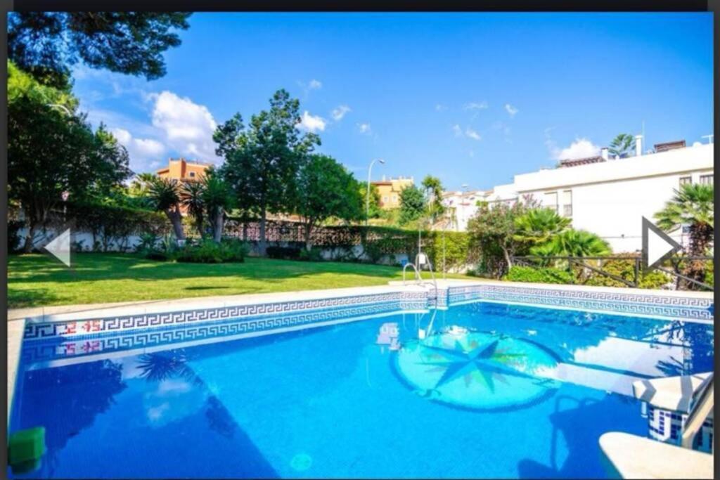 Apartamento La Dorada Торремолинос Экстерьер фото